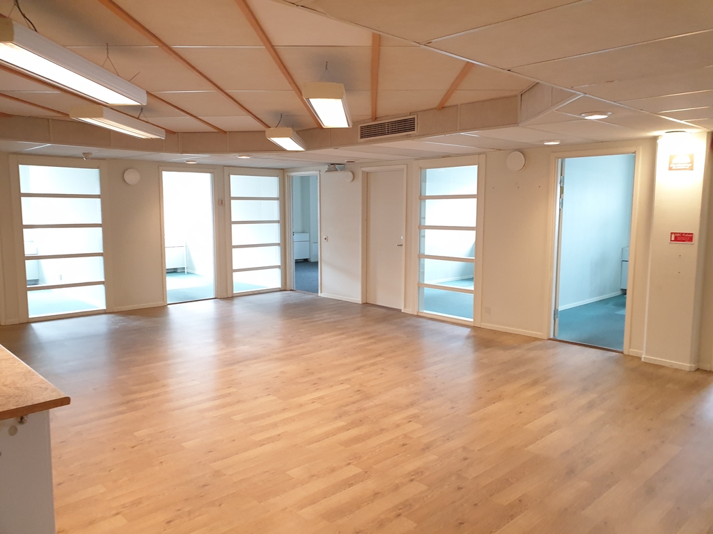Skattegårdsvägen 93, Stockholm property image